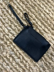 Tommy Hilfiger Women's Black Card Case Wallet Wristlet - Picture 1 of 5