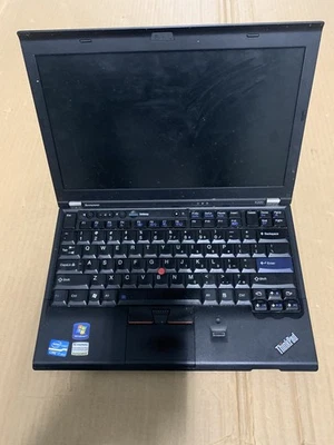 Lenovo ThinkPad X220/Core i7-2640M (2,80 GHz) SIN RAM/SDD/OS, TAL CUAL Foto 1 de 4