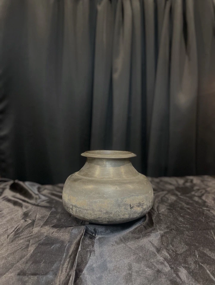 Antique 200 Year Old Indian Cooking Pot - Image 1 of 1