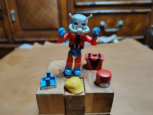 Avengers #1 Box Set Hank Pym / Giant Man - Bild 1 von 3