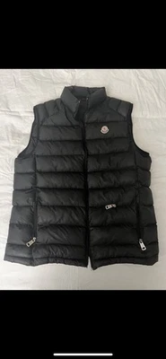 Black Moncler Sleeveless Down Vest Size 4 - Image 1 of 4