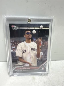 2023 TOPPS NOW MLB # 472 VICTOR WEMBANYAMA ROOKIE RC - Foto 1 di 2