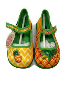 HOT CHOCOLATE DESIGN Chocolaticas Girls Shoes Toddler 10 Month 25 Pineapple NWT