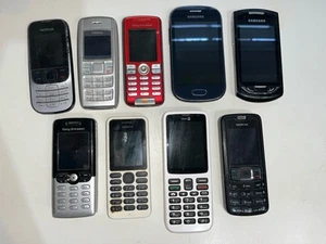 Job Lot Of Vintage / Retro Mobile Phones - Nokia Samsung + - Photo 1/19