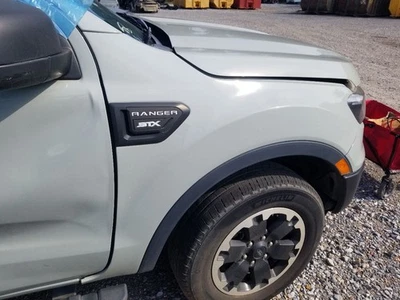 21 2021 FORD RANGER STX FENDER RIGHT PASSENGER GRAY  Foto 1 de 4