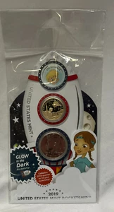 2019 United States Mint Rocketship Set Glow in the Dark - Picture 1 of 3
