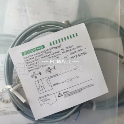 1Pcs New For SIEMENS Proximity Switch 3RG4012-0JB00 - Image 1 of 4