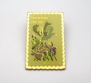 Prendedor de estampillas Tennessee 20c USPS ruiseñor iris tono dorado solapa coleccionista - Imagen 1 de 7
