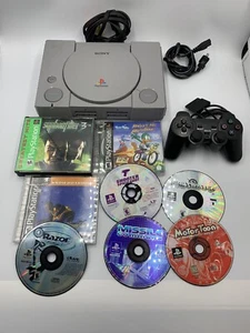 Juegos y controlador Sony Playstation PS1 PSONE Slim Consola SCPH-101 - Imagen 1 de 10