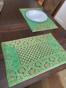 2 Table Place Mats Green Table Decor Silk Motifs Gold Brocade 12 X 18 Inch Boho - Picture 1 of 7