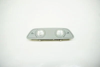 Luz domo superior trasera AUDI A4 A5 S4 S5 2017-2023 8W0947111 GRIS Foto 1 de 2
