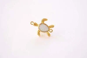 Sea Turtle Wholesale Opalite Charm - 16k Gold Plated Brass Synthetic Opal Moonst - Bild 1 von 3