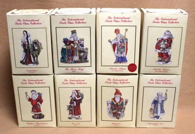 The International Santa Claus Collection U-Pick $15.50 - Compre 2 y obtenga 1 gratis Foto 1 de 3