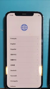 iPhone 12 64 go Bloqué Icloud S'allume ecran en bon état et vitre arriere cassé - Photo 1 sur 5