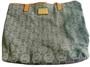 MICHAEL KORS CANVAS AND LEATHER MK MONOGRAM BLACK TOTE with MAGNETIC SNAP CLOSUR - Picture 1 of 12