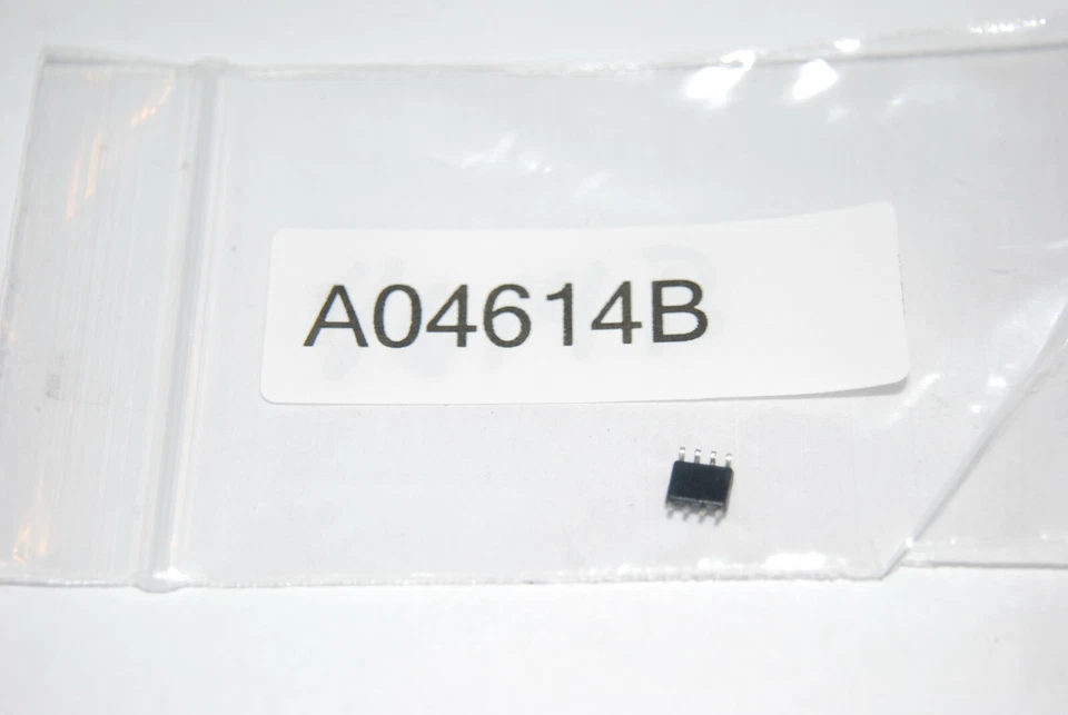 AO4614B SOP-8 Complementary Enh mode MOSFet  - NEW - - Image 1 of 1