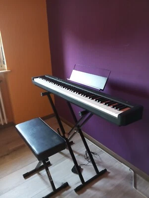 pianoforte digitale 88 tasti pesati, marca CASIO, nuovo e sedia 480€ trattabili - Immagine 1 di 4