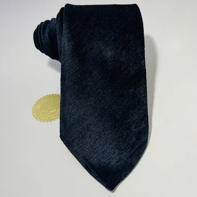 Rare Giorgio Armani Solid Black Velvet-Like Silk Blend Luxury Tie 60x4” - Image 1 of 4