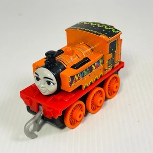 Thomas & Friends TrackMaster Push Along Diecast CELEBRATE NIA - 2018 Mattel - Picture 1 of 11