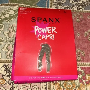 Spanx 177149 Women's Power Nude Sleek Ultra Soft Lightweight Capri Size C - Picture 1 of 8