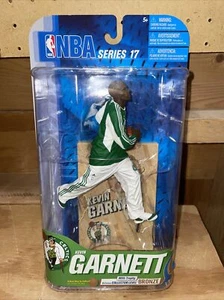 McFarlane Series 17 Kevin Garnett Action Figure - Picture 1 of 7
