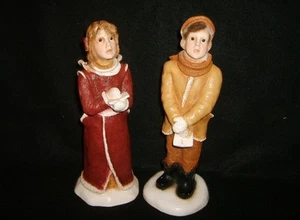 1988 Universal Statuary Corp. - Boy and Girl Christmas Carolers - 889/890 - Bild 1 von 6