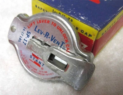 49-50-51-53-55-57-59-61-63-CHEVY-DODGE-PONTIAC-BUICK-OLDS-CHRYSLER TAPA RADIAROR Foto 1 de 3