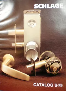 Vtg SCHLAGE Catalog RETRO Decorative Door Locks Knockers Handles Hardware 1979 - Foto 1 di 4