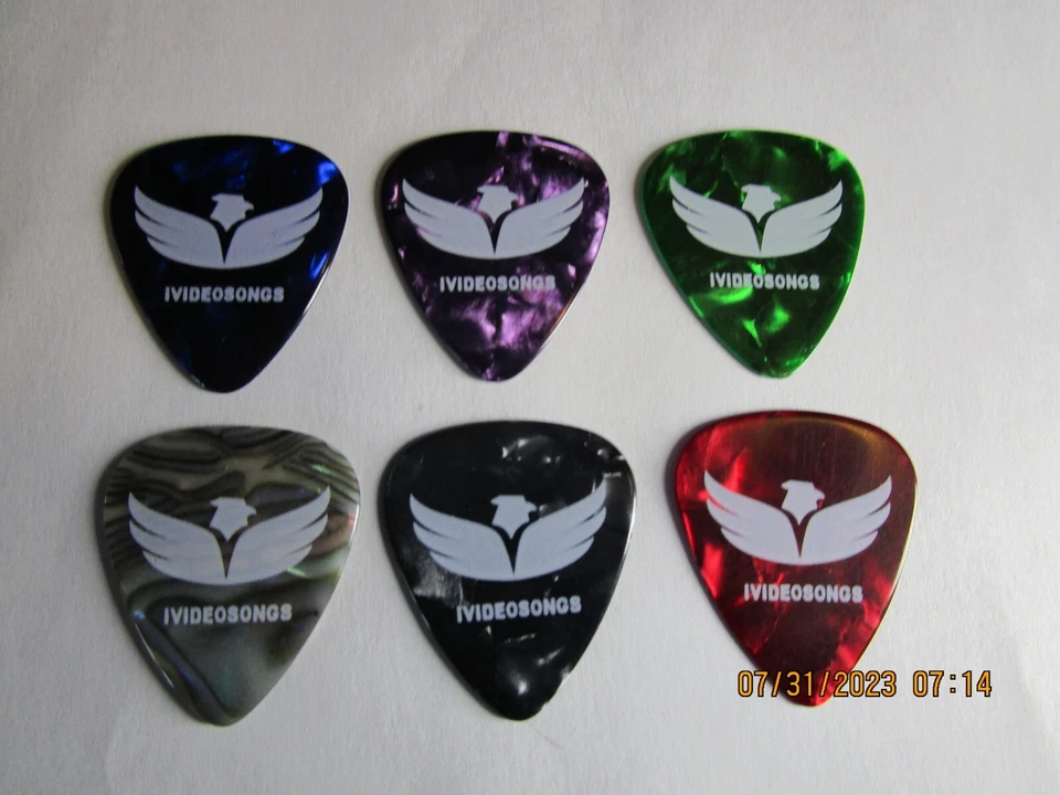  Paquete de 6 selecciones de guitarra promocionales de celuloide de Ividesongs varios medidores #82 Foto 1 de 3