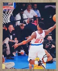 Iman Shumpert Signed 8x10 Photo New York Knick Basketball NBA Auto RAD - Picture 1 of 2