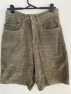 Women’s ROAR Corduroy Olive Green Deep Pockets Zip Button Closure Shorts Size M - Picture 1 of 8