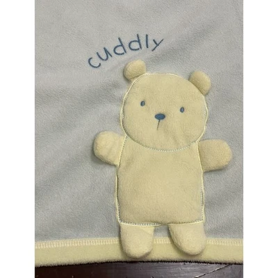 Manta polar Carters Classics Winnie the Pooh verde amarillo chirridos barriga Foto 1 de 4