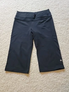 Lululemon Damengröße 8 schwarz kurz geschnittene Leggings - Bild 1 von 8