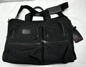 TUMI Alpha 16" Briefcase Laptop Messenger Bag L Black Hand And Shoulder Straps - Picture 1 of 13