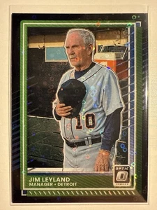 2025 Donruss Optic Jim Leyland Prizm Disco #63 Detroit Tigers HOF Managerkarte - Bild 1 von 2
