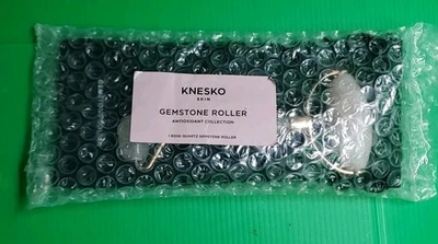 KNESKO SKIN GEMSTONE ROLLER ANTIOXIDANTS COLLECTION 1 ROSE QUARTZ GEMS ROLLER - Image 1 of 2