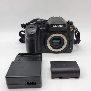 Panasonic Lumix GH4 DMC-GH4 16,0 megapixel fotocamera digitale - Foto 1 di 10