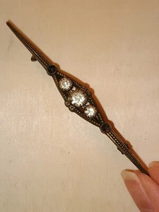 jolie broche ancienne en métal argenté et 3 pierres blanches - Imagen 1 de 8
