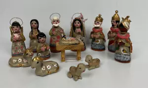 Vtg 13 pieces Nativity Set Spanish Clay Pottery Gold Hand Painted Folk Art X-MAS - Picture 1 of 10