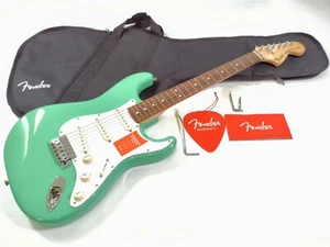 Fender Japón STRATOCASTER SERIE TRADICIONAL Envío gratuito Envío gratuito ALG 036 - Imagen 1 de 10