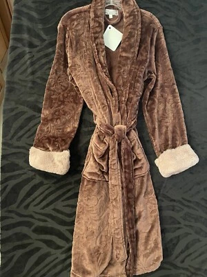 Better Living Purple Lavender Faux Fur Cuffs Robe Size Small - Image 1 of 2
