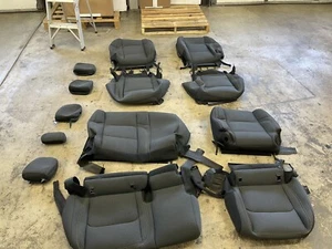 2024 JEEP GLADIATOR WILLYS FACTORY GREY CLOTH TAKEOFFS - Picture 1 of 12