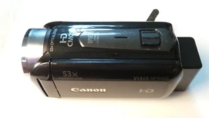 Canon Vixia HF R400 Full HD Flash Memory Camcorder - Good Condition - Picture 1 of 4