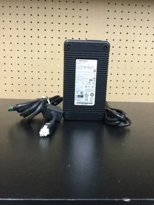 Adaptateur secteur Motorola PWRS-14000-241R Motorola Symbol alimentation 50-14000-241R 12V 6-P - Photo 1 sur 4