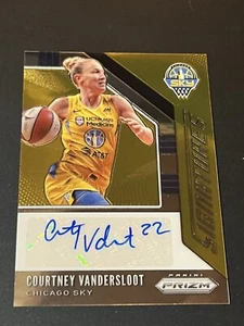 Panini Prizm WNBA Signatures Courtney Vandersloot 2020 #SG-CVS automático - Imagen 1 de 1