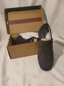 Jambu JBU Vegan Wildflower Gray Slip On Mocs Flats Shoes Size 8.5 M New In Box - Picture 1 of 5
