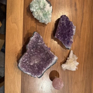 Crystal Rock Lot - Foto 1 di 9