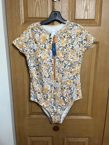 CUPSHE One Piece Swimsuit Women Mock Neck Zipper Short Sleeve Size L Floral - Picture 1 of 11