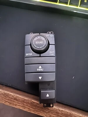 Controlador de volumen/sonido para radio/CD perilla de volumen con botones Volvo XC90 2006 Foto 1 de 2