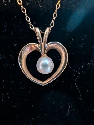 Collar Colgante Corazón Perla Oro Amarillo 14K con Cadena Fina 14k 18" De Colección Foto 1 de 4